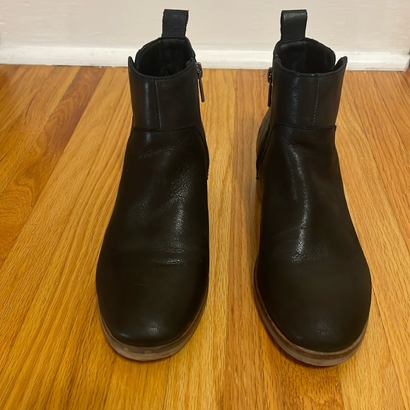 Lucky Brand Booties - Picture 1 of 11